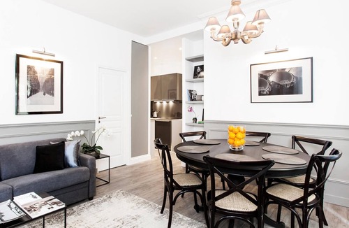 Porte-Saint-Martin Apartment | LivinParis | Luxury 2 Bedrooms Grand-Boulevard II