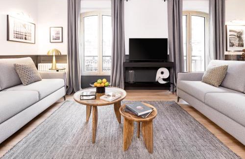 9th Arrondissement Apartment | LivinParis - Luxury A/C 3 Bedrooms Opera III