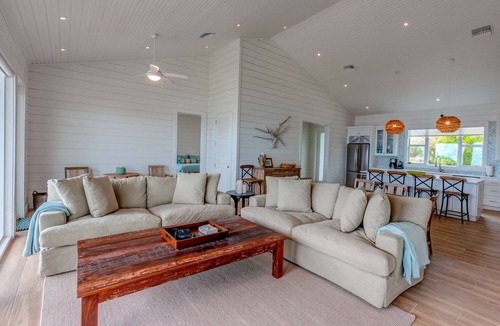 Great Guana Cay House | LOBSTER SEASON SPECIAL-NEW POOL & DECKS Luxury home with dock on Sea of Abaco