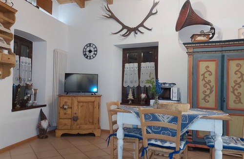 Montagnaga Apartment | LOFT DELLA PERPETUA Romantic getaway, relaxation, and nature. Pet-friendly