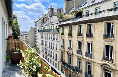 Quartier de Rochechouart Apartment | Loft Haut de Gamme Paris 9ème Rue Rochechouart