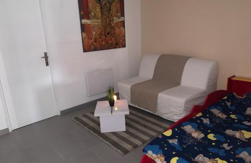 Les Stades Apartment | Logement cosy proche Paris et Disneyland
