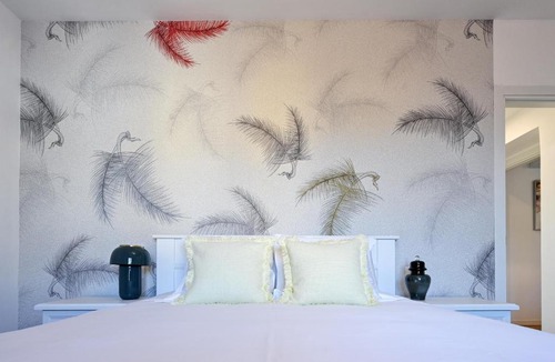 Albate Apartment | Lora Luxury Suite 6 ,free private parking, self check in, air conditioner