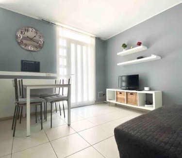 Seregno Apartment | Lovely apartment in center Seregno