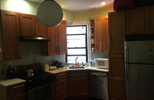 Queens House | Lovely private room in Woodside