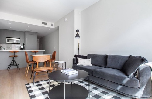 Upper East Side Apartment | Lovely UES 1BR w/Doorman, Elevator, Gym, Coworking Spaces, by Blueground