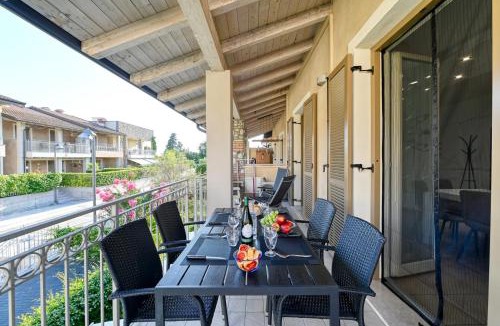 Cavalcaselle Apartment | Lumia House - Peschiera Holiday