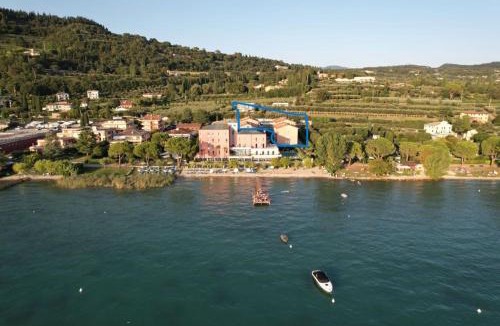 Bardolino Apartment | Lussuoso Appartamento vista lago con spiaggia privata