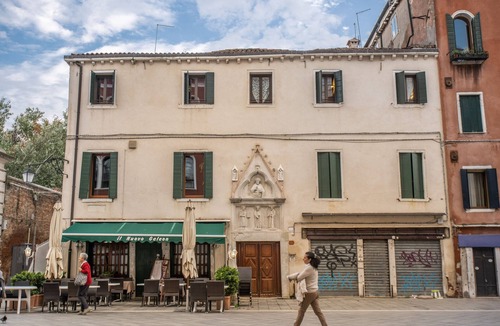 Castello Apartment | Luxury apartment in the former Ospizio delle Donzelle, near Biennale Gardens