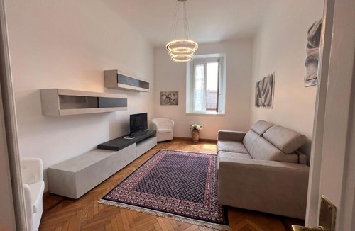 Downtown Apartment | Luxury City Centre APT with Parking by Kibilù Affitti Brevi