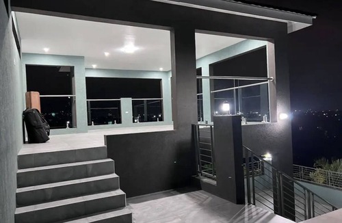 Havendale Apartment | Luxury one bed room apartment with AC, roof top pool, WIFI located in Kingston.