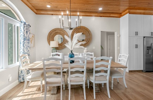 Farmer's Hill Villa | Luxury Private Oceanfront Villa w/Infinity Pool - Sleeps 6- 12 people