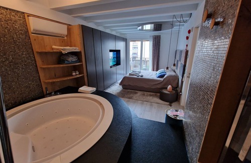 Treviso House | LUXURY ROOM & PRIVATE SPA RIO BOTTENIGA