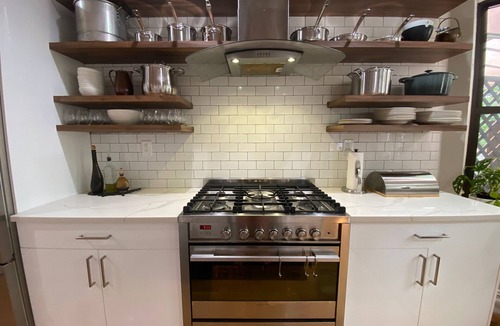 Ocean Hill House | Luxury Townhouse with housekeeping and outdoor space