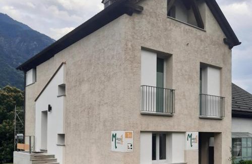 Crodo House | Maison 4 soleil. Casa design luce e natura