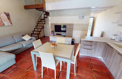 Manerba del Garda Ski Chalet | Maison Belvedere By Bookinggardalake