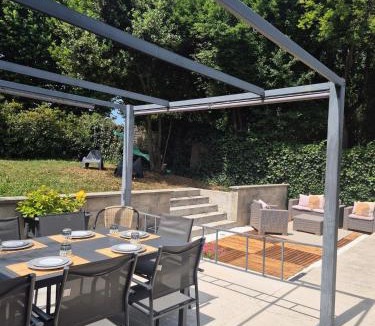 Thiais House | Maison familiale lavande