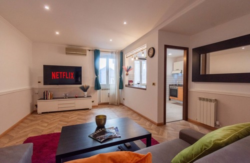 Roiano-Gretta-Barcola-Cologna-Scorcola Apartment | Maison Juliet | Eclectic, charming and silent Suite