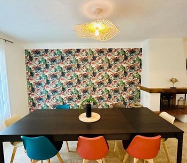 Chessy House | Maison Le M - Disneyland Parking