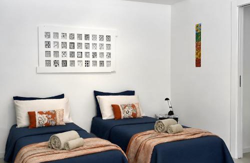 Somma Lombardo Apartment | Malpensa Airport Apartment - 9 min to MXP - Free Parking