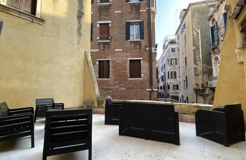 Castello Apartment | Manin Terrace 200m from St Marks Square
