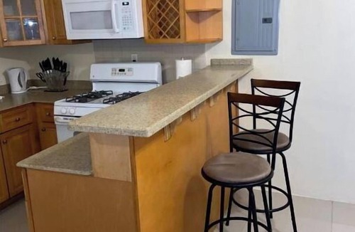 Nassau Apartment | Marmalade Oasis
