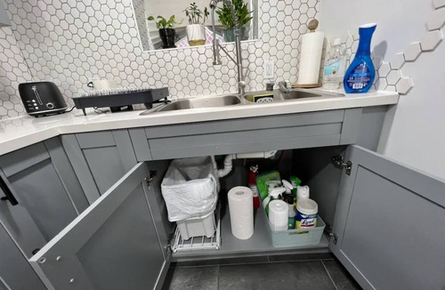 Westerleigh Apartment | Medical Residents no cleaning fee Private Entrance Full Brand New Apartment