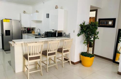 Eden Gardens Apartment | Metcalfe Two Bedroom Suite