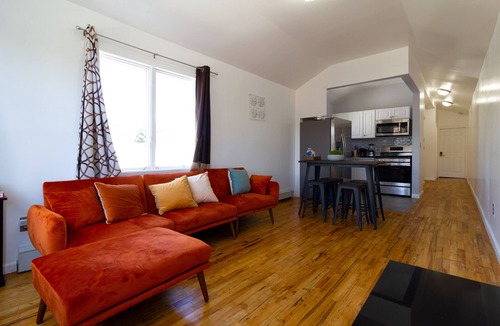 East New York Apartment | Midtown ·Stylish & Spacious 2 Bedrooms Duplex in Brooklyn, NY