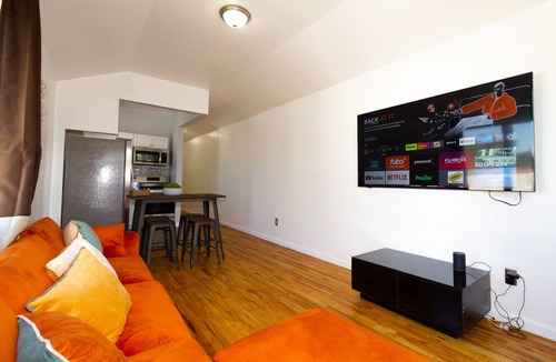 East New York Apartment | Midtown ·Stylish & Spacious 2 Bedrooms Duplex in Brooklyn, NY