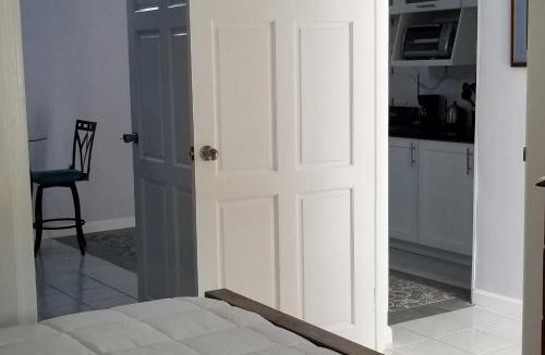 Jack's Hill Apartment | Millsborough B&B