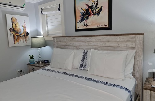 Jack's Hill Hotel | Millsborough B&B