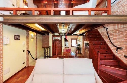 Olmo di Mira House | Mira! Casa indipendente sul naviglio del brenta - FREE PARK