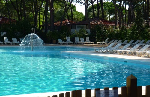 Jesolo Pineta RV Rental | Mobile home ∙ 3 bedrooms ∙ 7 guests
