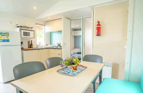 Torre di Fine House | Mobilehome with air conditioning, terrace and pool