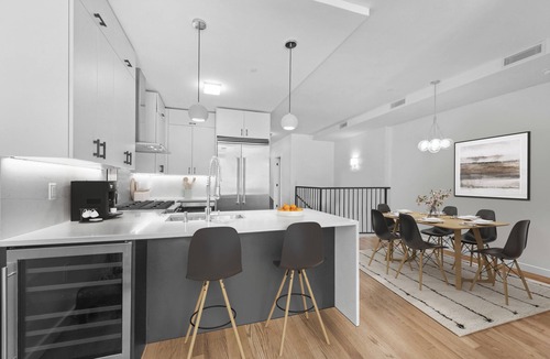Fort Greene Condo | Modern 4 bedroom in heart of Downtown Brooklyn across from Barclay's center
