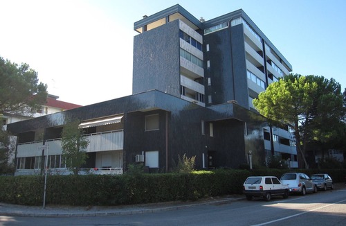 Grado Pineta Apartment | Modern flat at Grado Pineta with terrace
