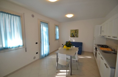 Rosapineta Apartment | Modern flat near center and beach - Beahost