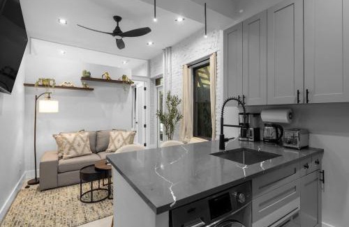 Bowery Apartment | Modern Nolita Hideaway