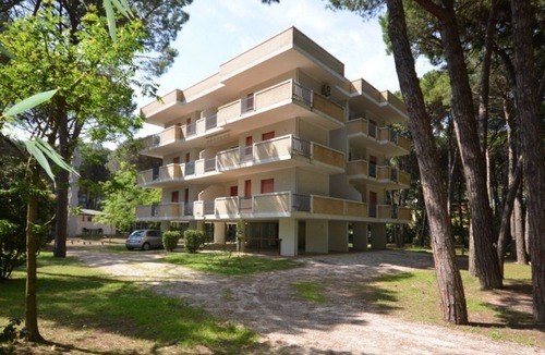 Bibione Lido del Sole Apartment | Modern Two-Room Escape Amidst Nature