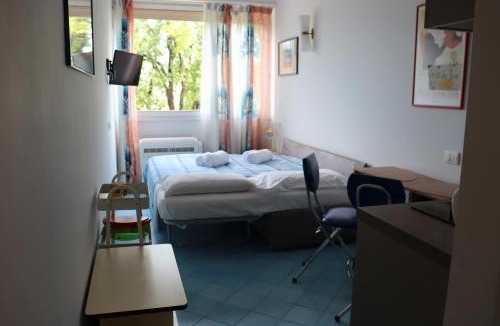Corno Apartment | Monika Holiday 718b Il Giardino Degli Ulivi