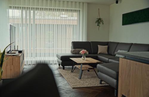 Perca Apartment | Monte Sole Suite - mit Sauna & Garten