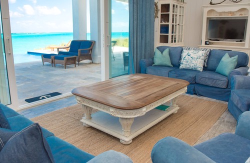 Great Exuma House | Most 5 Stars on the Island! Extremely Private on Sandy Beach...Stunning!