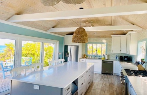 William's Town Villa | Most Luxurious Beachfront 6500 soft Estate w/pool, jacuzzi and Kayaks.