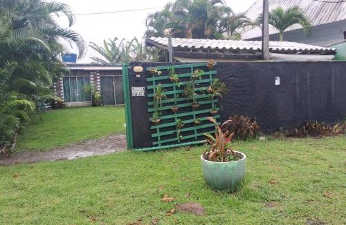 Guaratiba House | MTZ Hostel Barra de Guaratiba Espaço inteiro com duas suites, praias e muito lazer