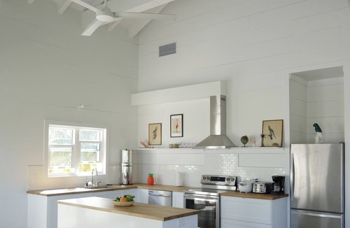 Spanish Wells House | "My Happy Place" BRAND NEW Beach House on the most pristine white sand beach🌴🌊