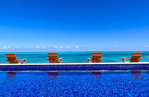 Tar Bay House | New IslandChicBeach Home! StunningViews-Pool-OutdoorKitchen-Reef-mini BballCourt