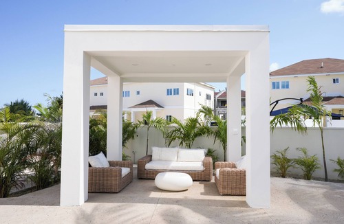 Nassau Condo | NEW Luxury Condo/Location/Pool/Beach/Baha Mar/UNIT 3