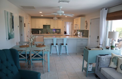 Treasure Cay Villa | Newly Renovated Bathroom and Outdoor Shower! - Sandy Feet Retreat, Treasure Cay