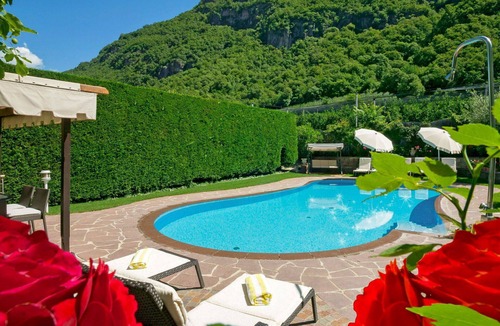 Postal Apartment | Nice apartment for 3 guests with hot tub, pool, A/C, WIFI, TV, terrace and pets allowed